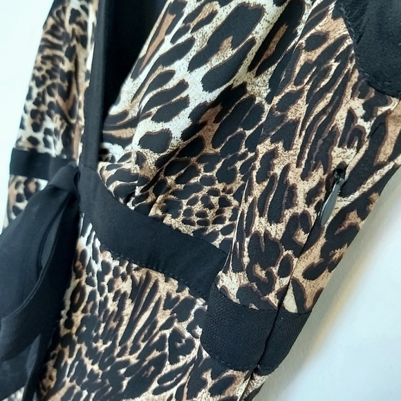 Louben II blouse womens S sleeveless v-neck bow ruffles empire waist - Picture 4 of 6